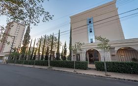 Class Hotel Rio Claro